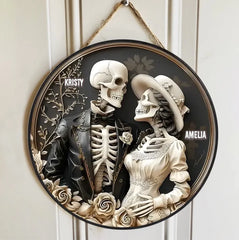 Funny Halloween Skull Couple Personalized Family Round Wooden Sign For Halloween